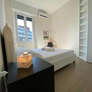https://kibilu-viale-regina-margherita.italymilanhotels.net